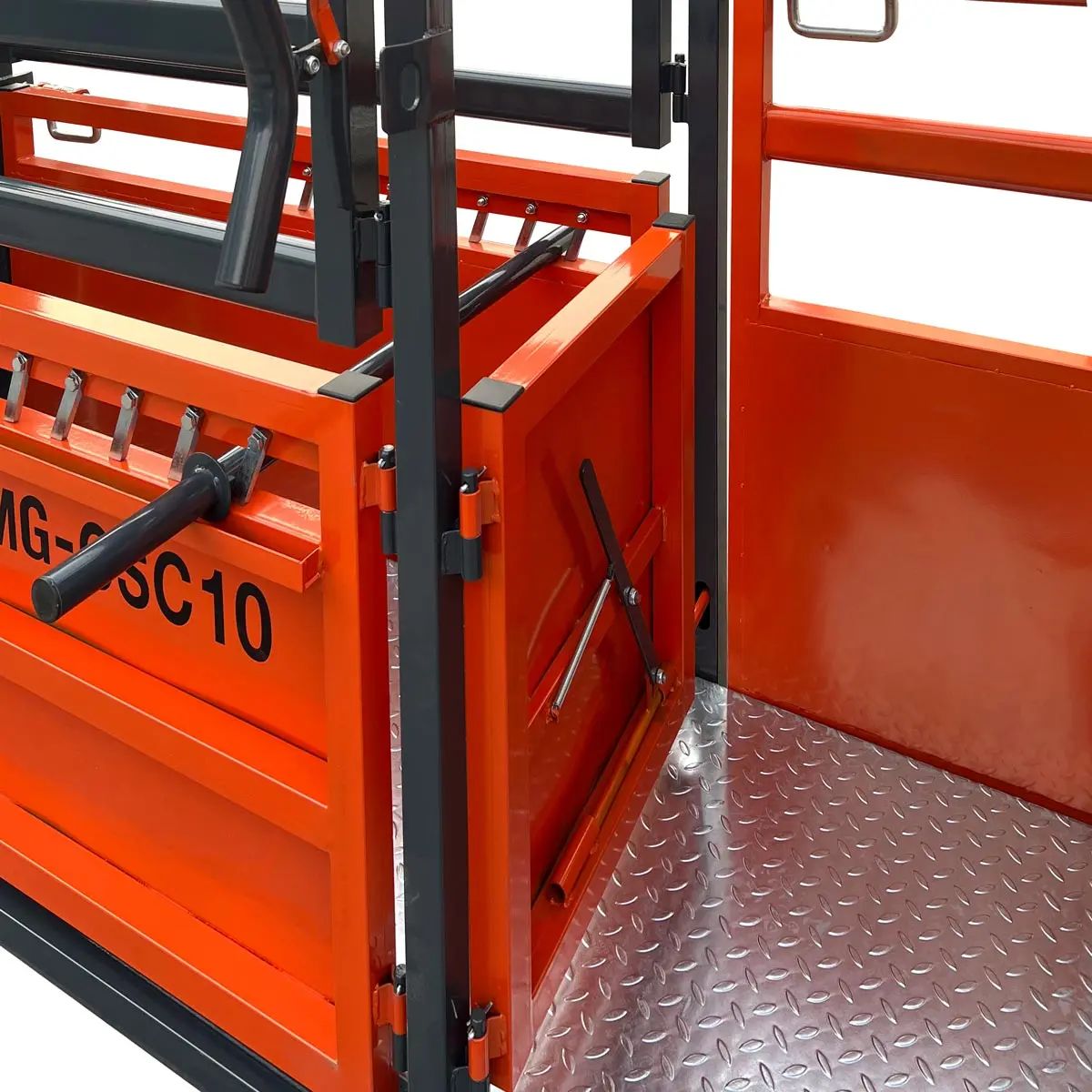 10' Cattle Work Chute 4500-lb Weight Scale, Side Exit, Upper/Lower Swing Openings, LCD Weight Display, TMG-CSC10 - Image 9