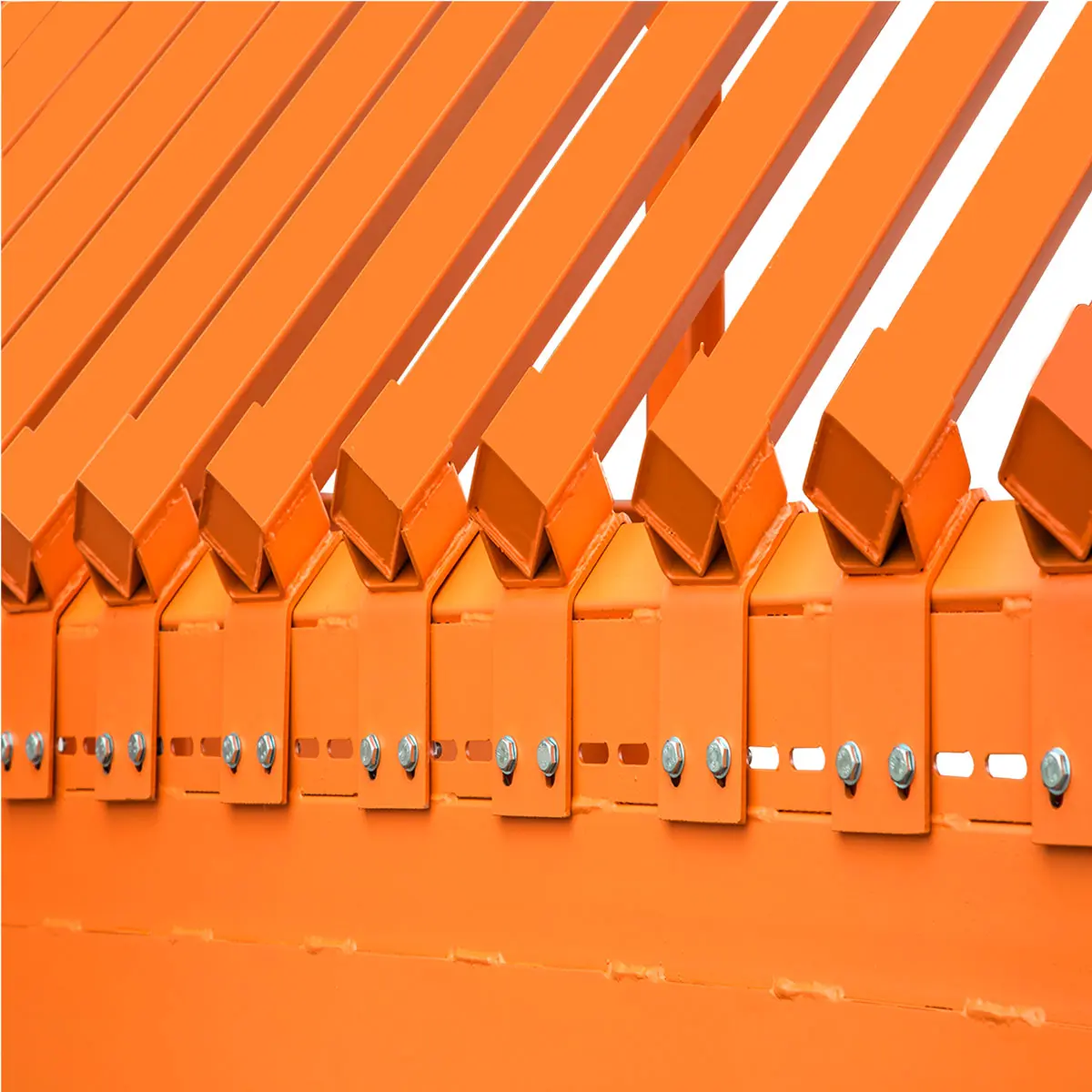 10' Heavy Duty Static Grizzly Rock Screen, Adjustable Bolt-On Deck Bars, 4" x 4" I-Beams, 5000 lb Load Capacity, TMG-RS10 - Image 8