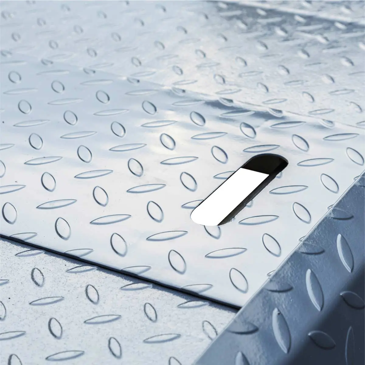 1500-lb Portable Motorcycle/ATV Scissor Lift, 48" Work Platform, Side Extensions, Front Vise Grip, TMG-1500PML - Image 9