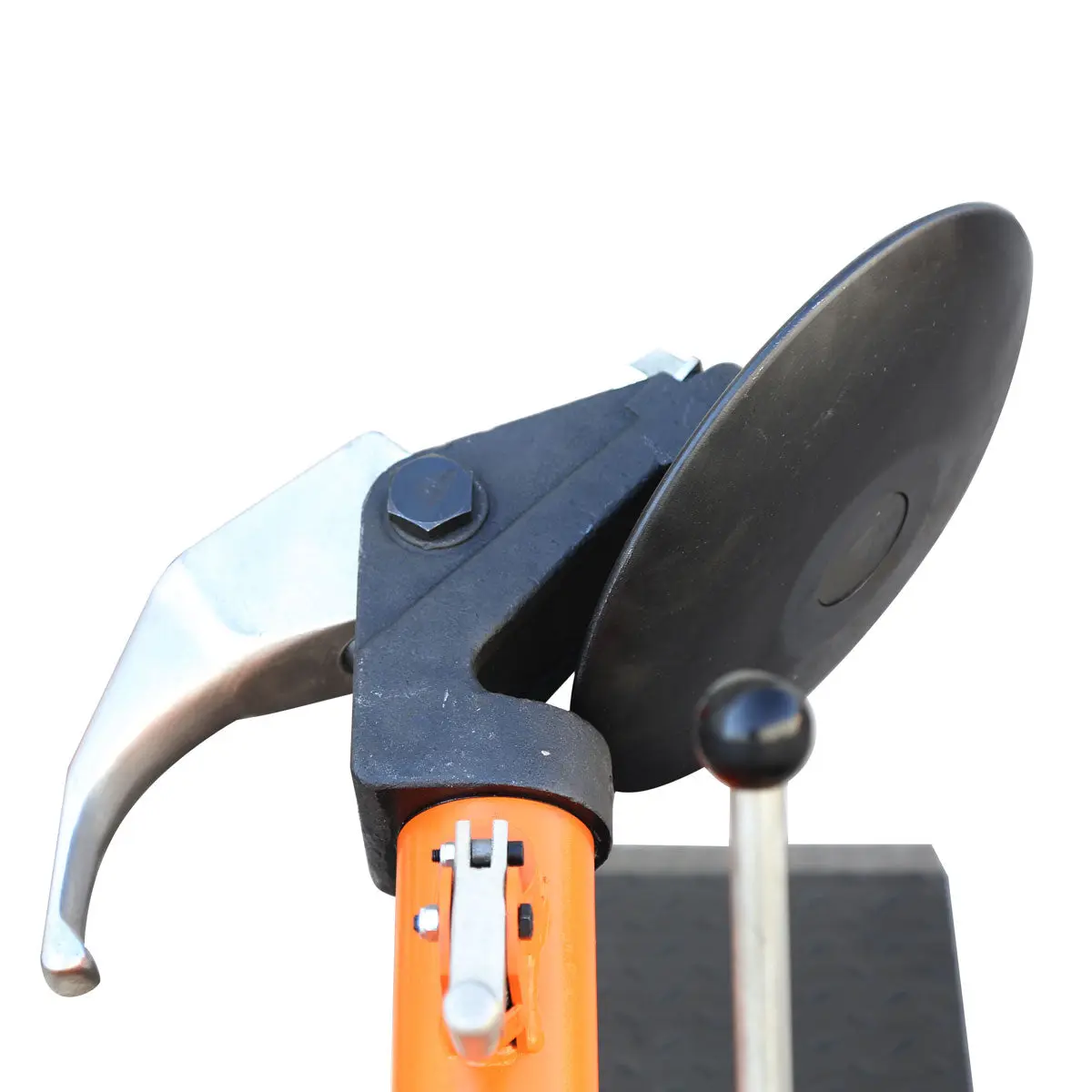 26" Heavy Duty Truck Tire Changer, 63" Tire Capacity, Bead Breaker w/Disk & Bead Hook, 3300 lb Weight Capacity, Portable Controls w/ Foot Pedal, CSA certified Motors, TMG-TTC26 - Image 8