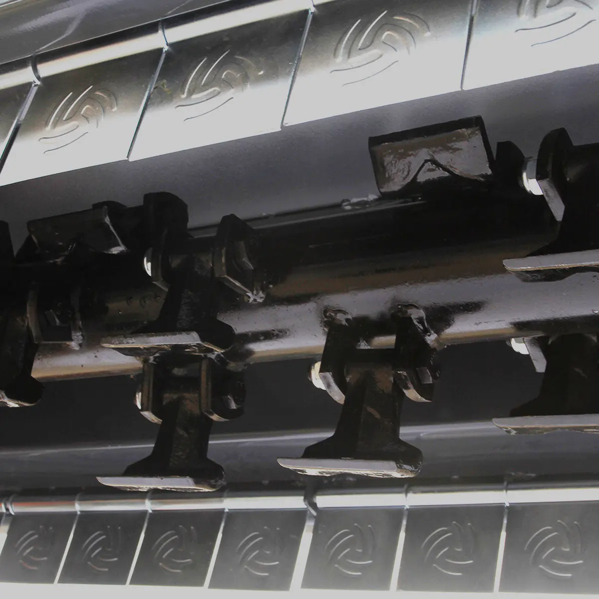 48" Flail Mower Brush Cutter for Mini to Midsize Excavators and Backhoes TMG-EFM48 - Image 11