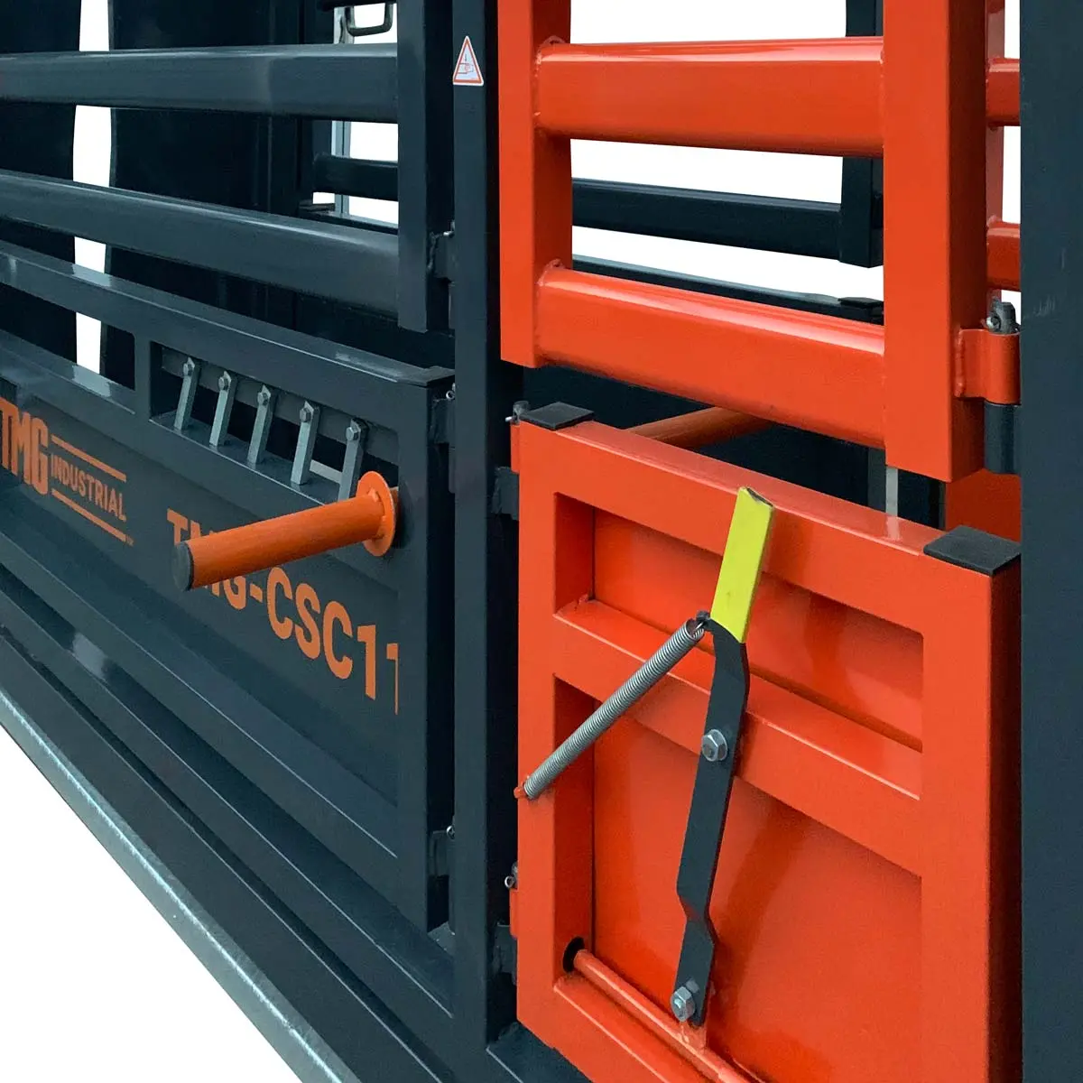 10' Squeeze Cattle Work Chute 4500-lb Weight Scale, Side Exit, Side Squeeze, Upper/Lower Swing Openings, LCD Weight Display, TMG-CSC11 - Image 4